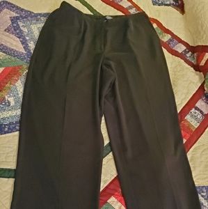 Norton McNaughton woman 18W